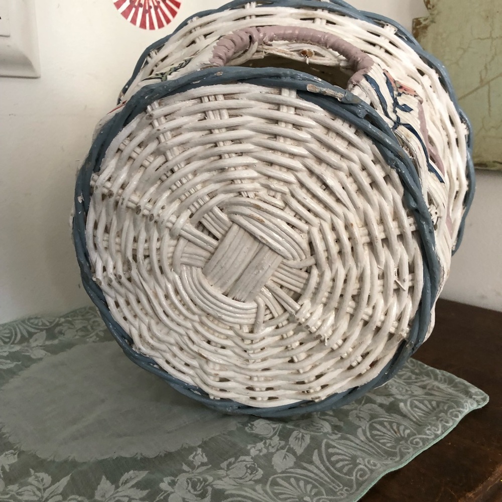 Vintage Handbasket Purse or Decor Wicker House Bag - Picture 8 of 8